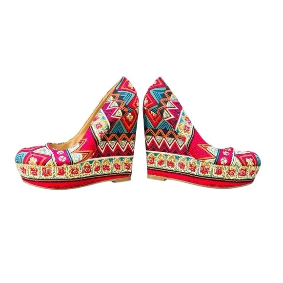 Olsenboye Shoes - Olsenboye Red and Pink Wedge Sandals with Geometric Design